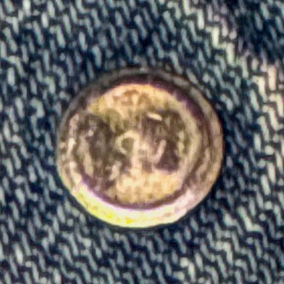 Vintage Levi’s Denim Trucker Jacket - Picture 8 of 9